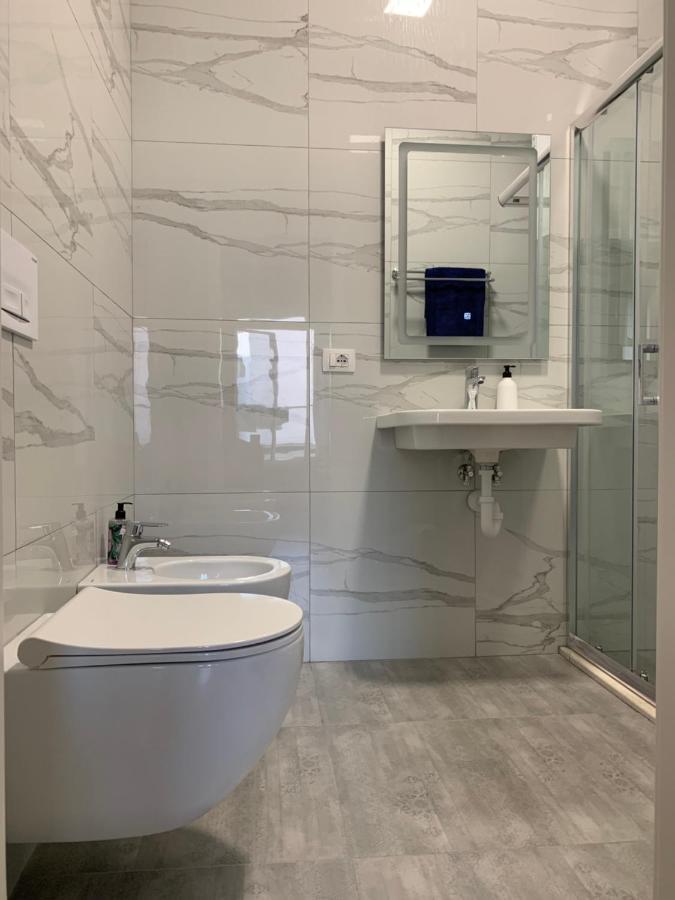 Lovely 1-Bedroom Condo In Tirana Wifi-Netflix-Ac المظهر الخارجي الصورة